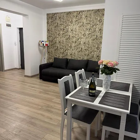Lejlighed Mav Hanul Cu Peste Năvodari